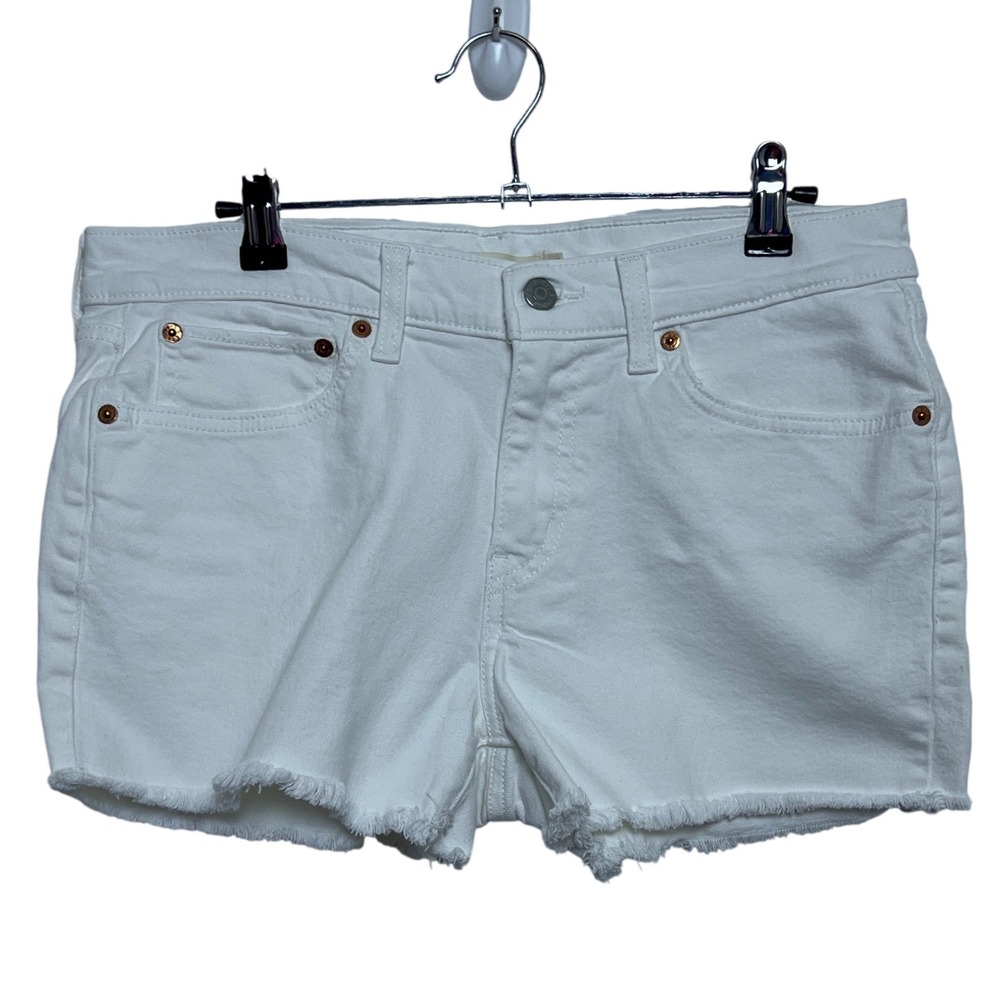 Levi's White Denim Boyfriend Shorts Frayed Hem Size 30 Womens Mid Rise Relaxed